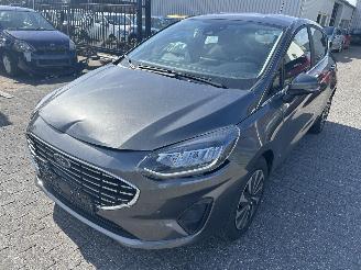krockskadad bil auto Ford Fiesta 1.0 Hybrid EcoBoost Titanium 2023/2