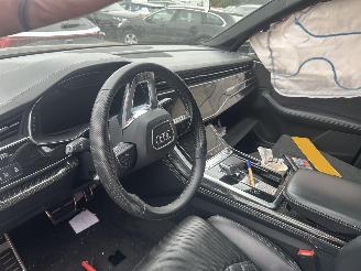 Audi SQ7 4.0 TDI   ( 7 persoons ) picture 14