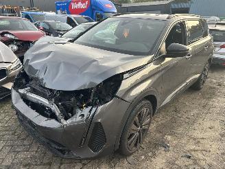 skadebil auto Peugeot 5008 1.2 Hybrid  GT  Automaat 2024/9