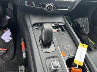 Volvo V-60 2.0  B3  Automaat Essential Edition picture 13