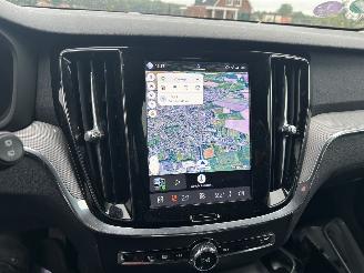 Volvo V-60 2.0  B3  Automaat Essential Edition picture 12