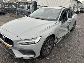 Volvo V-60 2.0  B3  Automaat Essential Edition picture 1