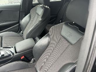 Audi A4 Avant 35 TFSI  Edition Competition  S Line Automaat picture 10