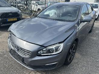 Avarii autoturisme Volvo S-60 1.5  T3   Automaat 2015/8