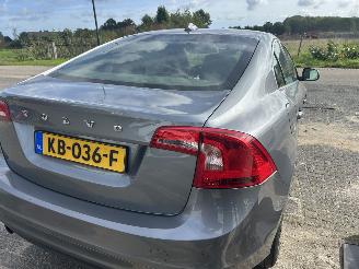 Volvo S-60 1.5  T3   Automaat picture 5