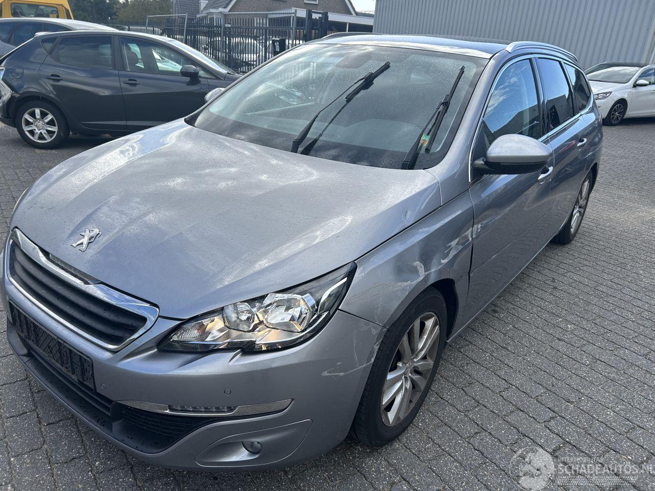Peugeot 308 SW  1.2 Pure Tech Exclusive