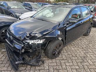 krockskadad bil auto Volkswagen Polo 1.0 MPI   5 drs 2025/3