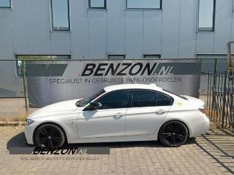 Vrakbiler auto BMW 3-serie 3 serie (F30), Sedan, 2011 / 2018 320i xDrive 2.0 16V 2014/6