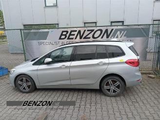 Vrakbiler auto BMW 2-serie 2 serie Gran Tourer (F46), MPV, 2014 218i 1.5 TwinPower Turbo 12V 2015/4