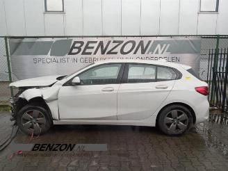 Vrakbiler auto BMW 1-serie 1 serie (F40), Hatchback, 2019 116d 1.5 12V TwinPower 2020