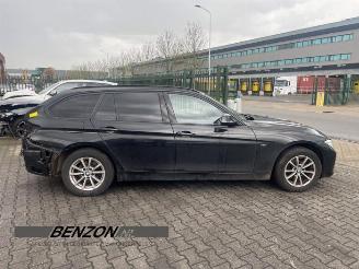 Vrakbiler auto BMW 3-serie 3 serie Touring (F31), Combi, 2012 / 2019 318d 2.0 16V 2014/3