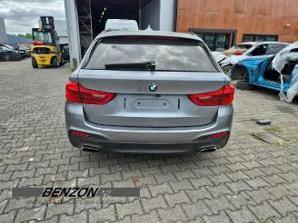 Vrakbiler auto BMW 5-serie 5 serie Touring (G31), Combi, 2017 530i 2.0 TwinPower Turbo 16V 2017/6