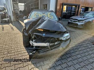Vrakbiler auto BMW 3-serie 3 serie (F30), Sedan, 2011 / 2018 318d 2.0 16V 2017/11