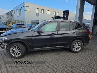 Vrakbiler auto BMW X3 X3 (G01), SUV, 2017 sDrive 18d 2.0 TwinPower Turbo 16V 2018/8
