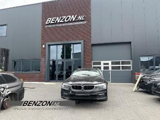 Uttjänta bilar auto BMW 5-serie 5 serie Touring (G31), Combi, 2017 520d 2.0 TwinPower Turbo 16V 2017/12