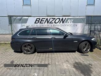 BMW 5-serie 5 serie Touring (F11), Combi, 2009 / 2017 520d 16V picture 2