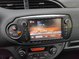 Toyota Yaris 1. VVT-i Lounge Clima Cruise Navi picture 12