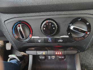 Hyundai I-20 1.0 T-GDI Go Navi Cruise picture 9