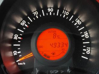 Peugeot 108 1.0 e-VTI Allure Clima Cruise picture 26