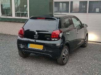 Peugeot 108 1.0 e-VTI Allure Clima Cruise picture 4