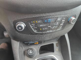 Ford Tourneo Courier 1.0 Titanium Clima picture 12