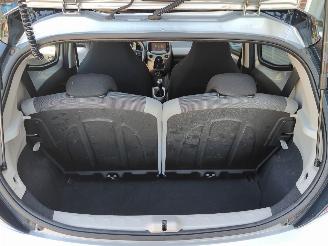 Toyota Aygo 1.0 VVT-i  X-Play Cruise picture 27