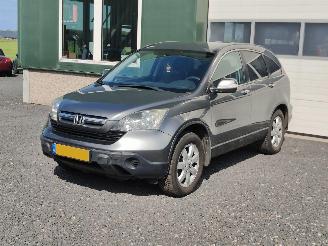 damaged passenger cars Honda Cr-v 2.0i Comfort 2009/5