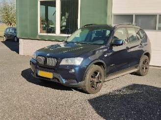 Coche accidentado BMW 3-serie X-Drive 2.0i Blake Line Aut. Trekhaak 2013/5