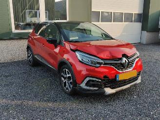 Renault Captur 0.9 TCe Version S Trekhaak picture 3