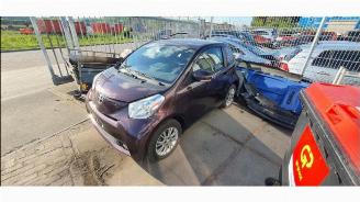 Autoverwertung Toyota iQ  2011