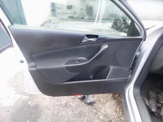 Volkswagen Passat  picture 6