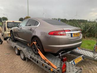 Jaguar XF  picture 4