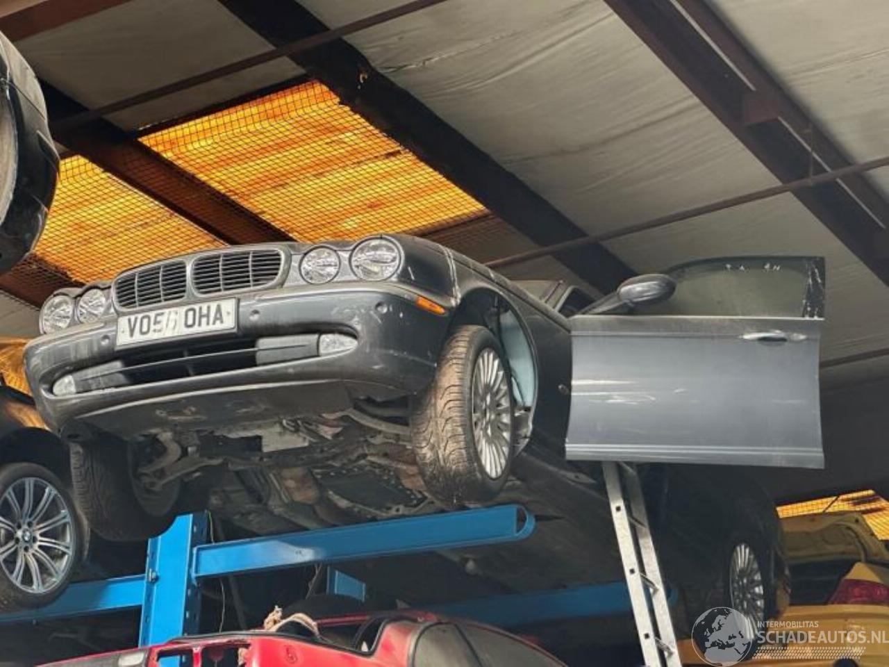 Jaguar XJ XJ (X350), Sedan, 2003 / 2009 6 3.0 V6 24V