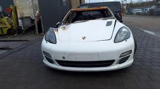 Porsche Panamera Panamera (970), Liftback, 2009 / 2016 3.0 V6 24V S E-Hybrid picture 4