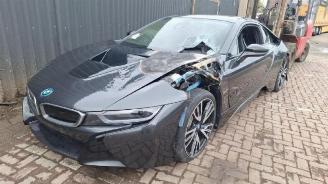 Purkuautot passenger cars BMW i8  2017/11