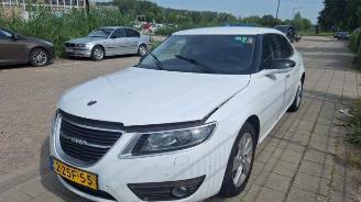 Coche siniestrado Saab 9-5 9-5 (YS3G), Sedan, 2010 / 2012 2.0 TiD 16V 2011/4
