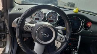 Mini Mini Mini Open (R52), Cabrio, 2004 / 2008 1.6 16V Cooper S picture 8