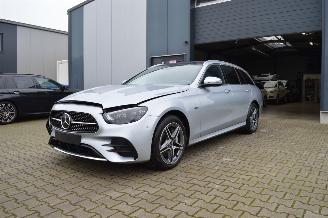 krockskadad bil auto Mercedes E-klasse E300DE HYBRID EQ POWER AMG NW MODEL 2021 2020/12