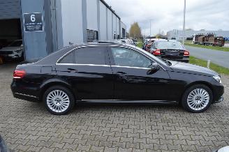 Mercedes E-klasse E220 CDI Aut Avantgarde Panorama dach Full Leder Comand Kamera picture 6