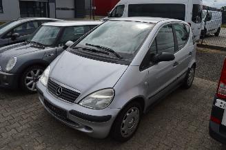 Unfallwagen Mercedes A-klasse A170 CDI Klima 2001/9