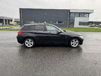 BMW 1-serie 116d Sport-Line Klima Navi Schiebdach voll picture 4