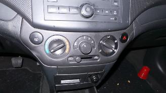 Chevrolet Aveo  picture 15