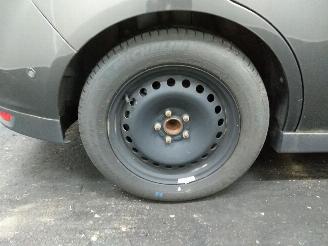 Ford Grand C-Max  picture 24