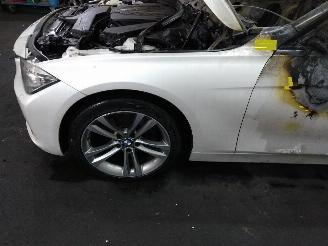 BMW 3-serie  picture 10