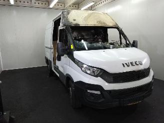 skadebil auto Iveco Daily  2017/1