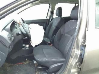Dacia Logan  picture 15