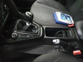 Ford Focus  picture 9