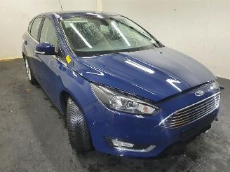 Vrakbiler auto Ford Focus  2015/1