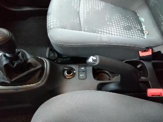 Chevrolet Aveo  picture 17