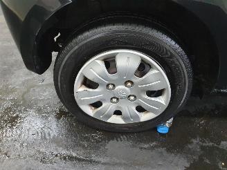 Hyundai I-10  picture 13